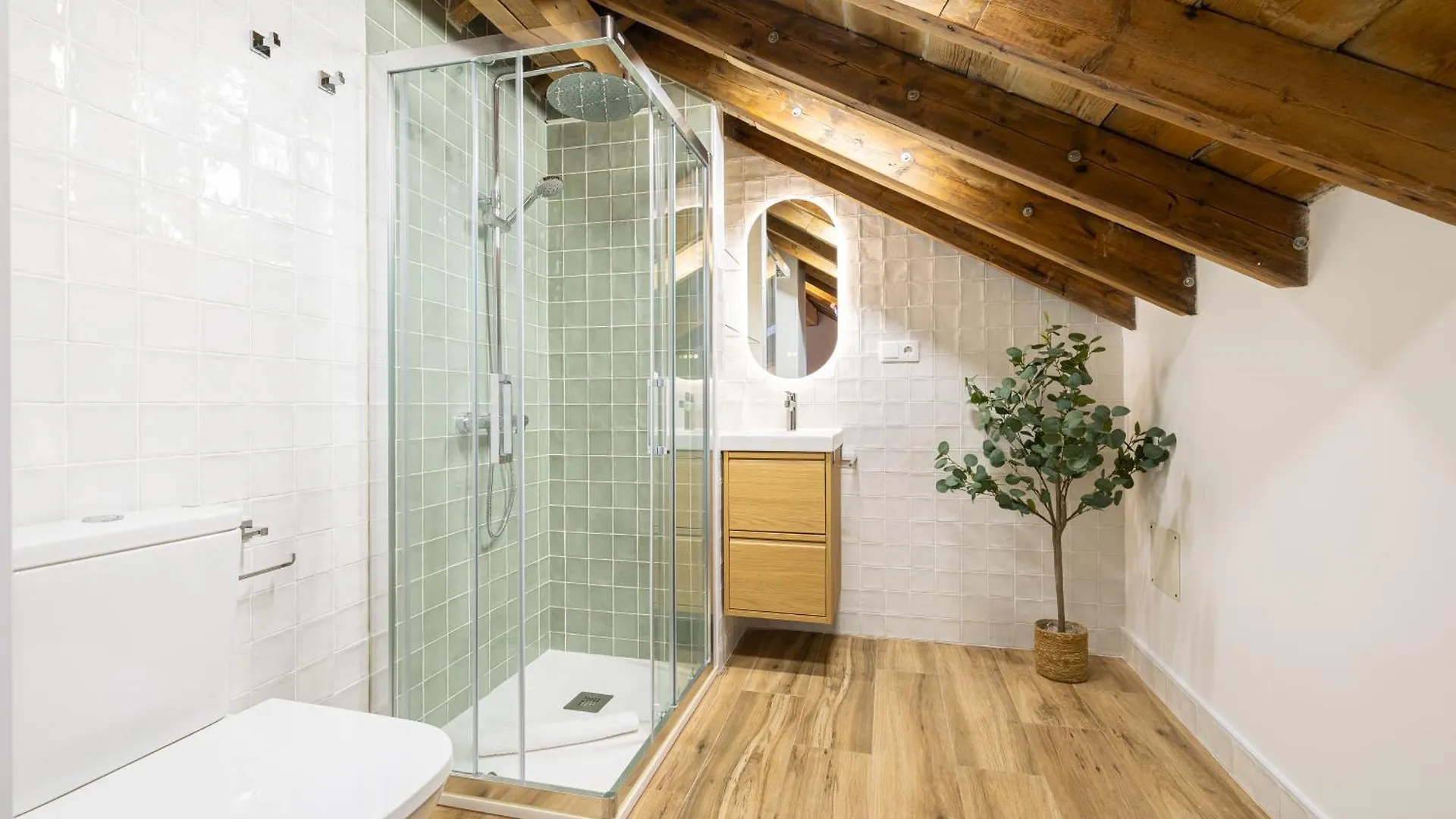Modern Duplex Courtyard -2Bedrooms 2Baths Málaga