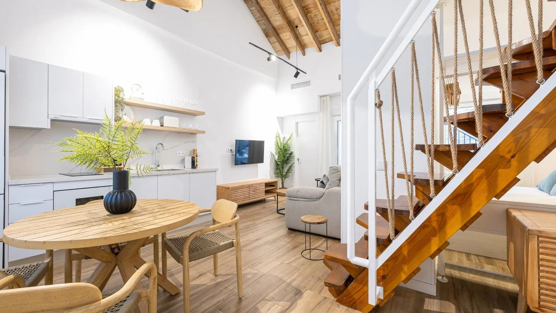 Lägenhet Modern Duplex Courtyard -2Bedrooms 2Baths Málaga